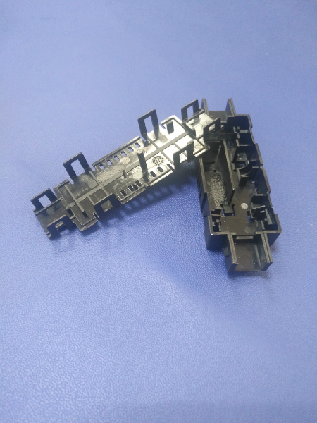 PBT(圖1)